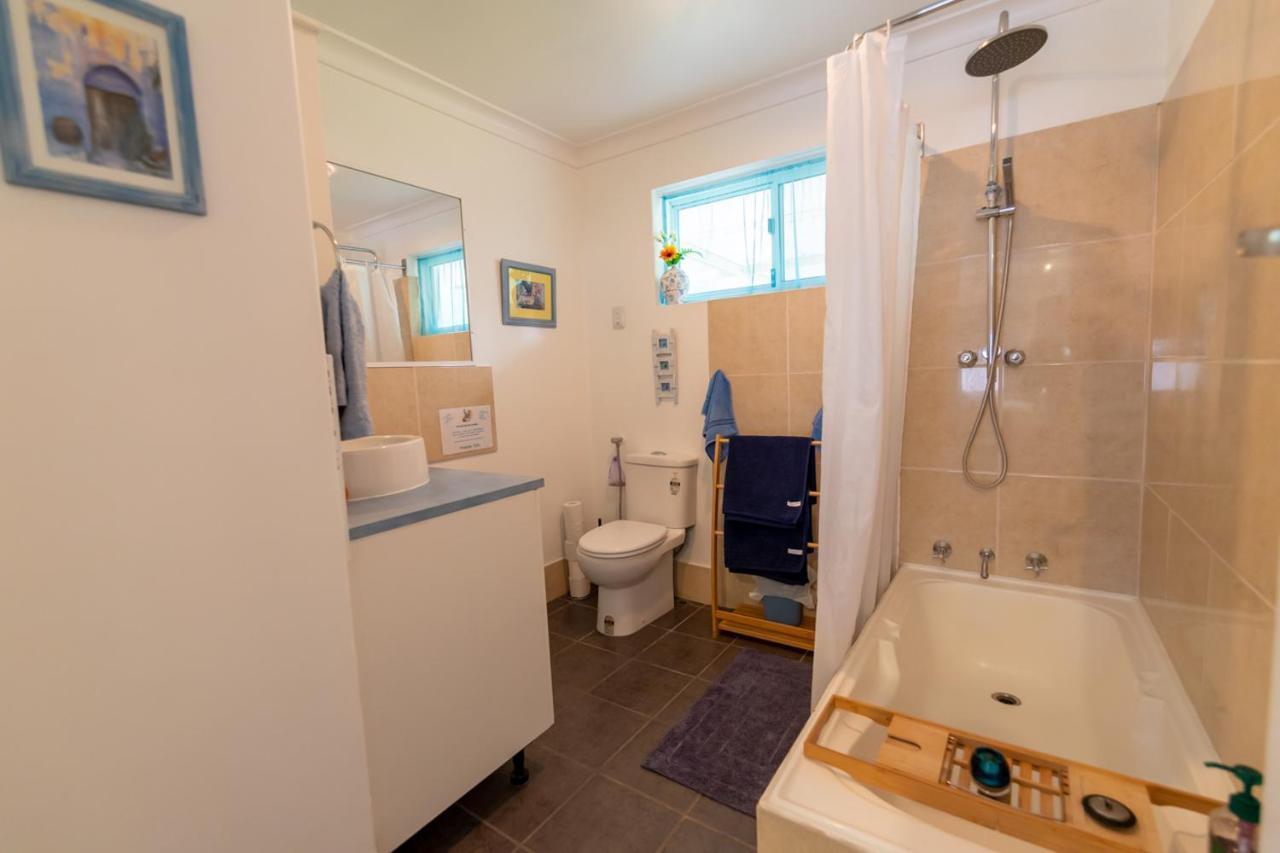 Shabby Chic Shack - 2 Bedroom Beach Cottage Yanchep Exterior photo